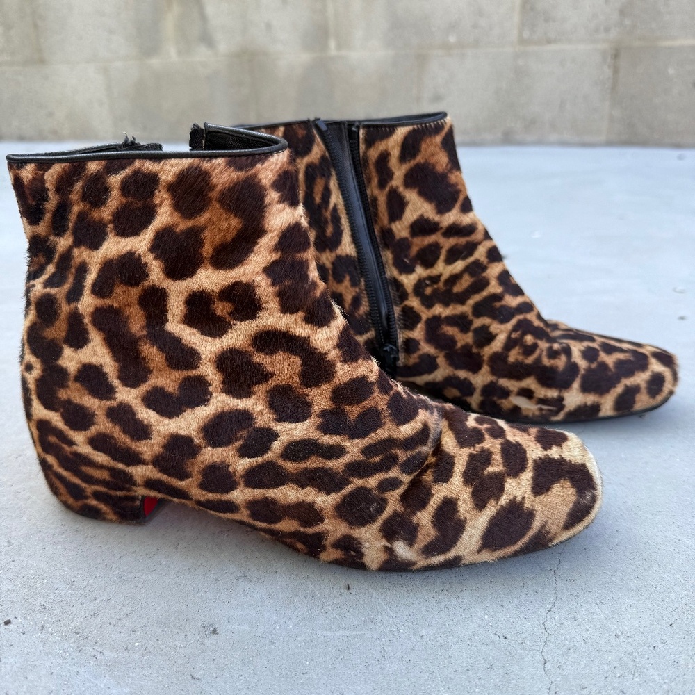 Christian Louboutin Ankle Boots Flat Low Heels Pony Hair Leopard size 37 $1195